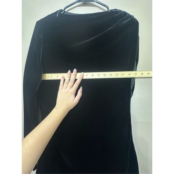 NWT MASSIMO DUTTI Short Velvet Asymmetric Sleeves Black Dress Women's Medium - Picture 7 of 12